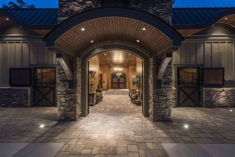 e9a52d777e87ca78a901c3251793dffe.jpg 1,800×1,201 pixels | Luxury horse