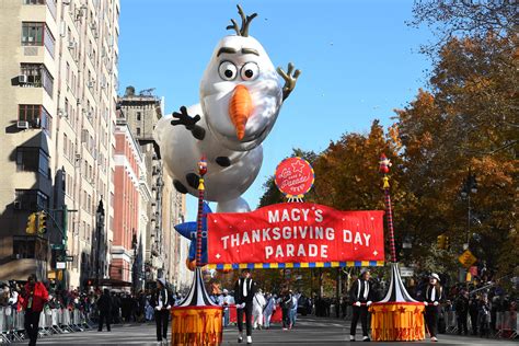 Ksdk Com Macy S Thanksgiving Day Parade Floats Bands And Tight Security