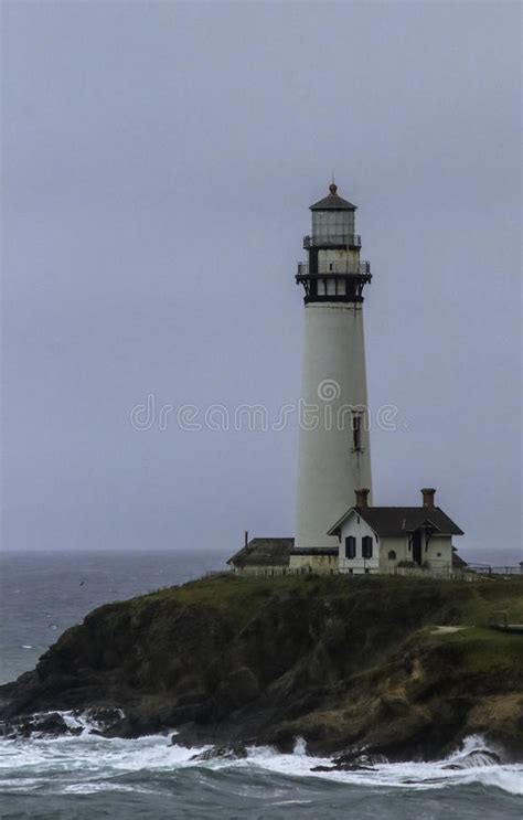 Pigeon Point Lighthouse Stock Photo Image Of Rusty 136903454