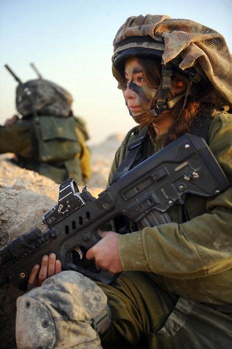 hot israeli female tank instructors of school of infantry professions i hot female tank