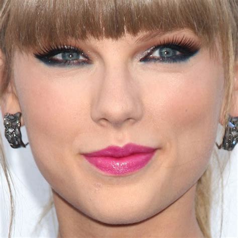 Taylor Swift Pink Lipstick