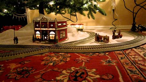 Mth 249e Christmas Train Under The Tree Youtube