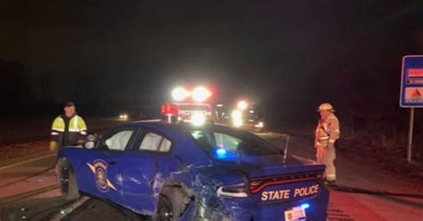 Tesla Using Autopilot Crashes Into Police Car