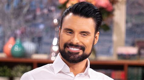 gogglebox viewers in shock that rylan clark neal s real name is ross