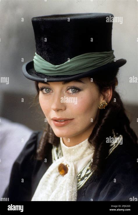 Lesley Anne Down Hi Res Stock Photography And Images Alamy