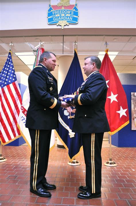 Personnel Chief Of Armys Largest Command Retires After 32 Years Of