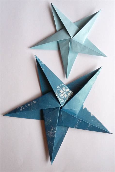 How To Make Folded Paper Christmas Decorations Origami Stars Origami