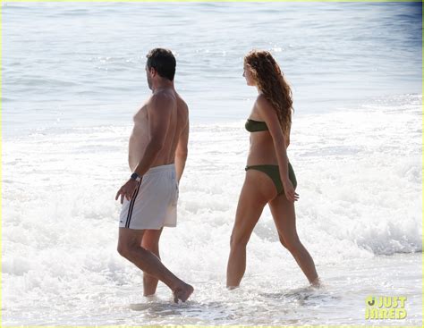 Jon Hamm Goes Shirtless For Beach Day With Girlfriend Anna Osceola Photo 4488581 Bikini Jon