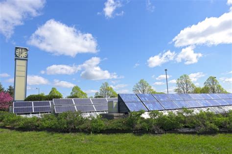 Community Solar Gardens Are All The Rage Solar Energy News Solar