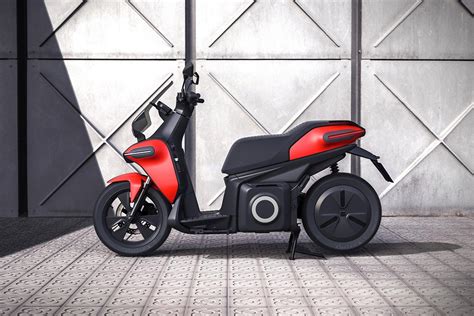 Seat Unveils New E Scooter Concept At Smartcityexpo Motorcycle News