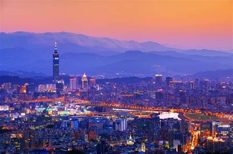 Taiwan is home to almost 23 million people, making it the 48th largest country in the world, with a population slightly smaller than that of north korea. Taiwan Photo Gallery | Fodor's Travel