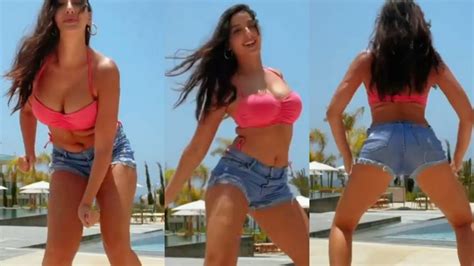 Viral Watch Nora Fatehis Sexy Beach Dance The Live Nagpur