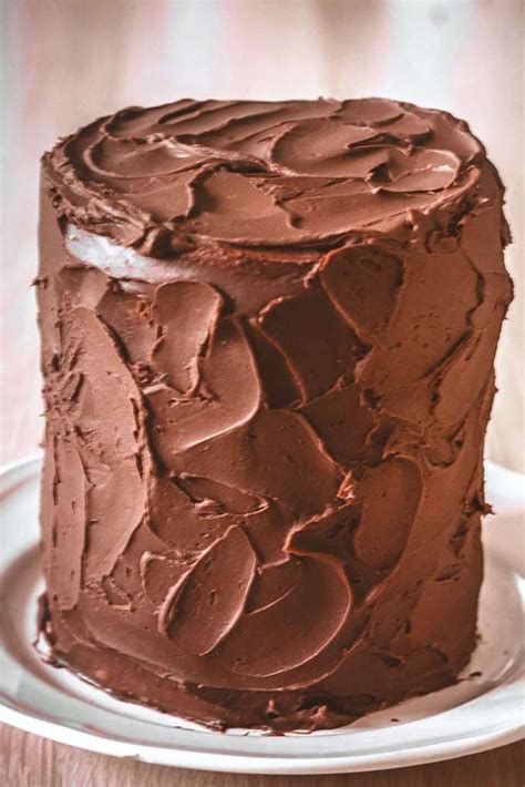 Ganache Simple Au Chocolat Noir Parfaite Pour Vos Layer Cakes
