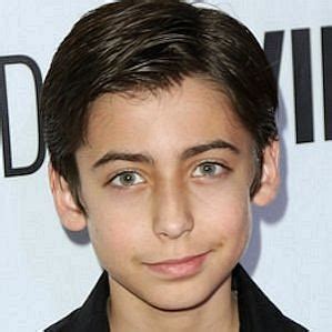 He is of american nationality and belongs to the white ethnicity. Aidan Gallagher Girlfriend 2021: Dating History & Exes ...
