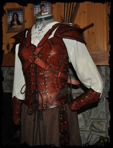 Pin By Corey Christopher On Awesome Costumes Leather Armor Female