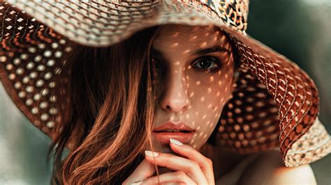 Wallpaper Women Model Depth Of Field Brunette Red Closeup