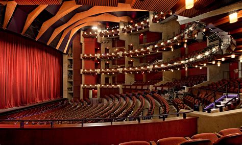 Hylton Performing Arts Center | College of Visual and Performing Arts