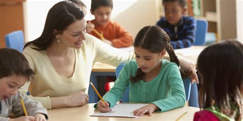 Why Demand For Spanish-Speaking Teachers Is Increasing | HuffPost
