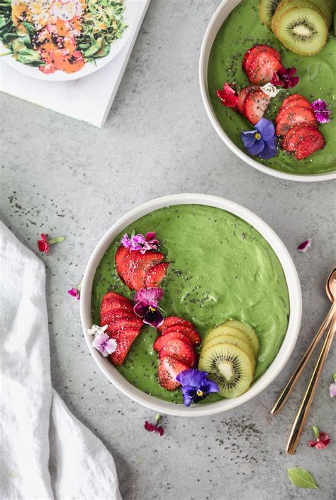 Easy Green Smoothie Recipes Green Smoothie Bowl Healthy Drinks