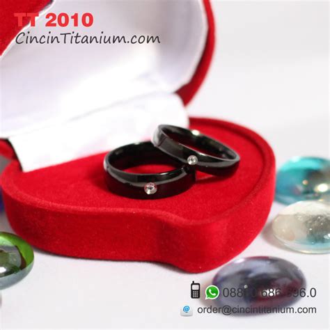 Check spelling or type a new query. Cincin Tunangan Warna Hitam - CantikNesia