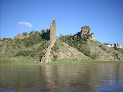 8 Missouri River White Cliffs Power Boat Trips Montana River Outfitters