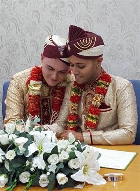 First Gay Muslim Wedding Takes Place In Uk And The Grooms Couldnt Look