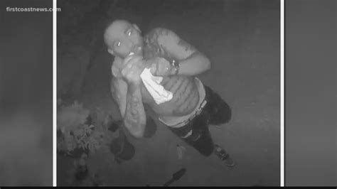 Video Police Ask For Help Identifying Man Wanted For Questioning In Burglary Indecent Exposure