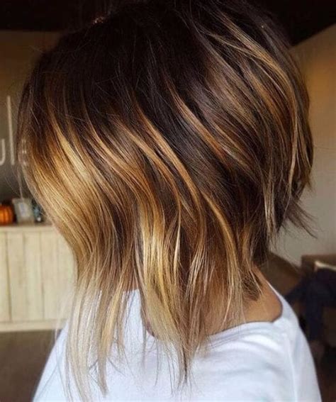 Balayage is a hair colouring technique that blends colour tones together in the most seamless and striking transition. 45 Cool Balayage Short Hair Ideas Divided by Color - My ...
