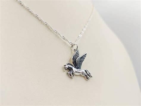 925 Sterling Silver Pegasus Necklace Pegasus Pendant Silver Etsy