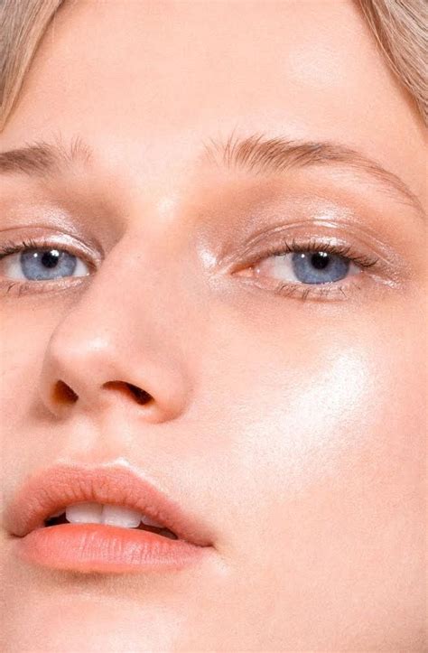 Glossiers New Highlighters Will Give You Glowing Skin And Good Vibes