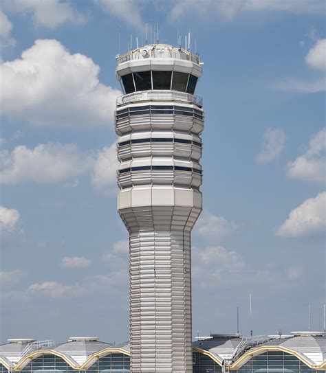Reagan National Airport Dca Control Tower Arlington Va Flickr