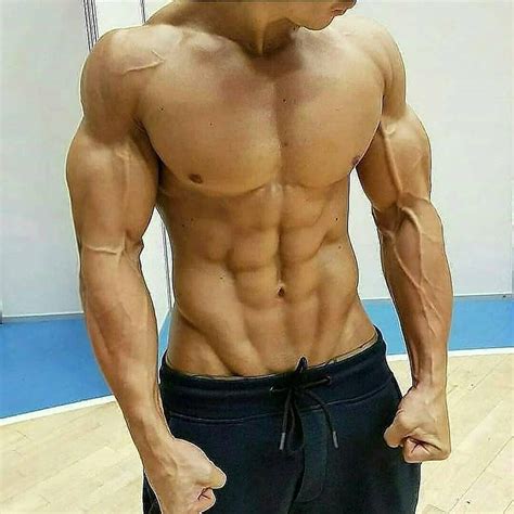 perfect physique🔥👌 👉swipe left for all exercises👈 save and try this workouts follow👉 gym