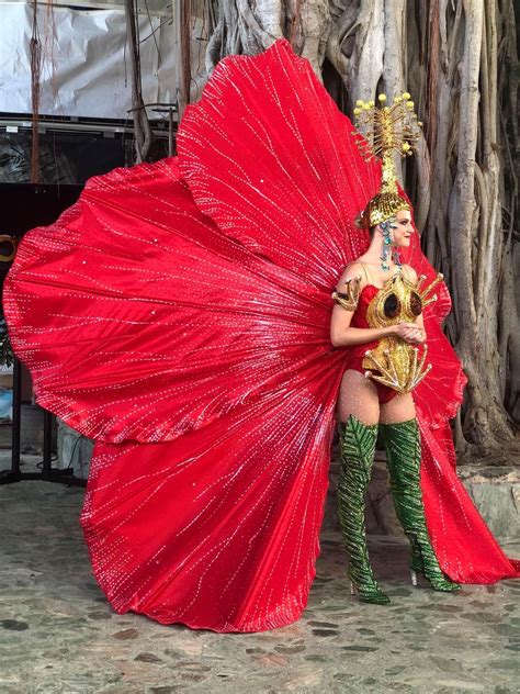 Photos From 2014 Miss Universe National Costume Show Artofit