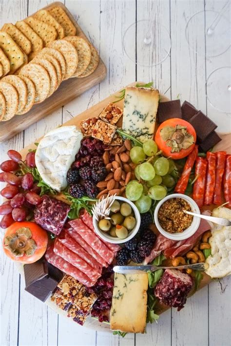 Tips For Making The Ultimate Charcuterie And Cheese Board Appetizer
