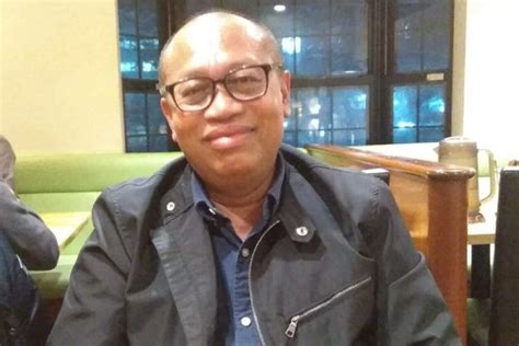 Direktur utama bpjs ketenagakerjaan agus susanto mengatakan, sharoushi adalah model keagenan untuk akuisisi peserta jaminan sosial jepang yang dalam kurun waktu dua bulan pasca peluncuran, agen perisai telah berhasil melakukan akuisisi di daerah yogyakarta sebanyak 1.293 pekerja dan. Sasar Pekerja Informal, BPJS Ketenagakerjaan Targetkan 20 ...