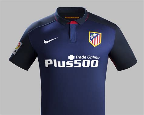 Get the latest atletico madrid dls kits 2021. Atletico Madrid 15/16 Nike Away Football Shirt | 15/16 ...