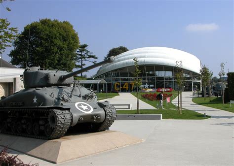 Le Musée Airborne à Sainte Mère LÉglise Dans La Manche Normandy