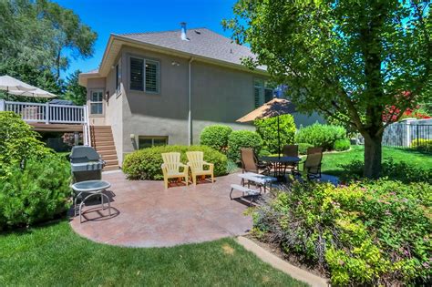 Tour exquisite homes represented by mark wilkinson by viewing our recent videos. WONDERFUL CUSTOM BUILT HOLLADAY RAMBLER | Utah Luxury ...