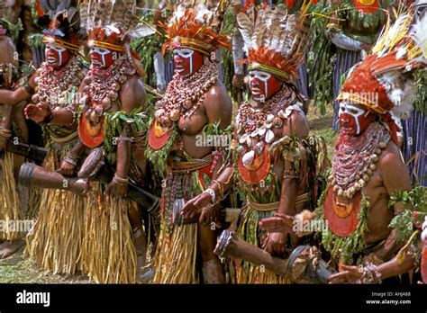 Papua New Guinea Western Highlands Province Mt Hagen Cultural Show