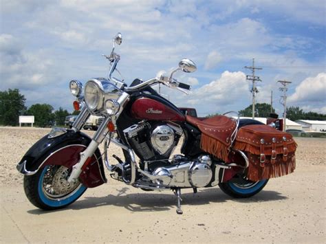 Very fast motorcycle ride that goes out of hand. Indian Produces First Motorcycle Under Polaris Ownership ...