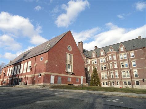 Massbay Community College Suspends Admission To Nursing Associate