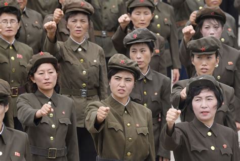 Nordkorea Feiert Sich Als Unbesiegbar Tageblattlu