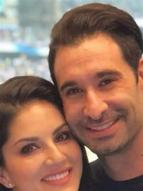 Love Story Of Sunny Leone And Daniel Weber Times Of India