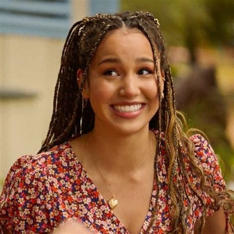 pin by star ୨୧ on ch┊gina porter in 2023 cute box braids hairstyles celebs braided hairstyles