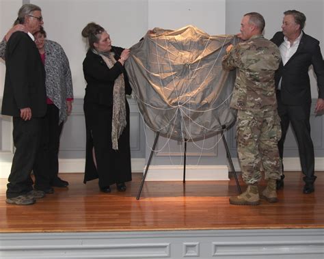 Fort Braggs Soldier Support Center Dedicated To Father Of The