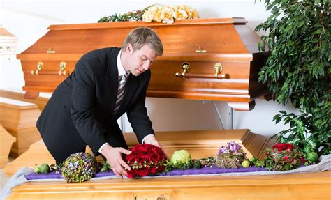 How To Start Up A Funeral Director Business Start Up Donut