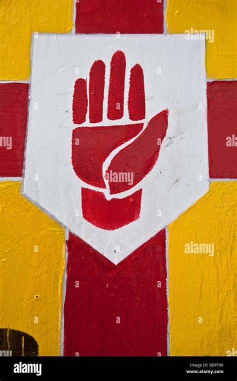 Red Hand Ulster Hi Res Stock Photography And Images Alamy