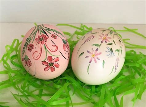Vintage Ceramic Hand Painted Easter Eggs Floral Easter Eggs Etsy