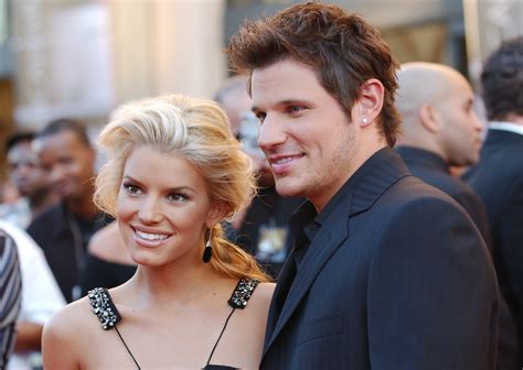 what jessica simpson s ex husband nick lachey has said about her memoir