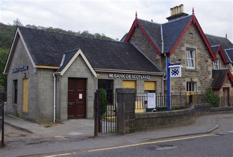 The bank of scotland plc (scots: Bank of Scotland, Killin © Ian Taylor cc-by-sa/2.0 ...